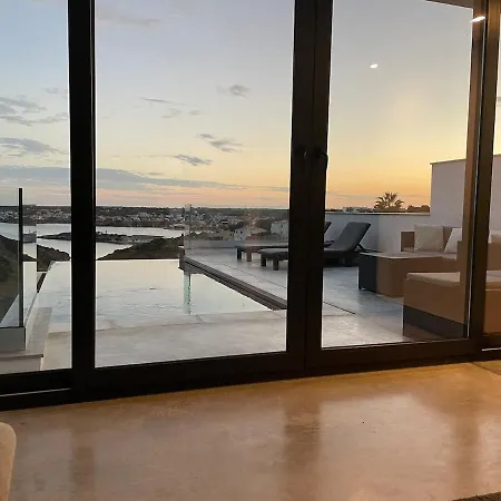 Modern With Stunning Ocean Views Cala Llonga (Menorca)