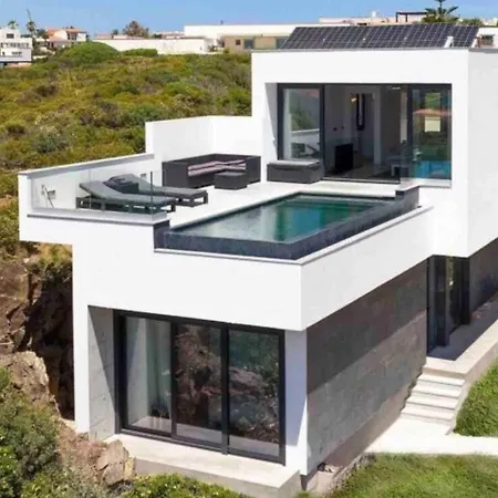 Villa Modern With Stunning Ocean Views *